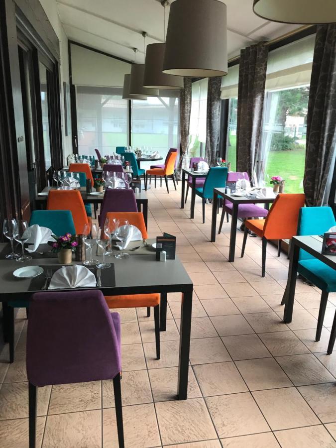 Logis Hotel & Restaurant - Lensotel Exteriör bild