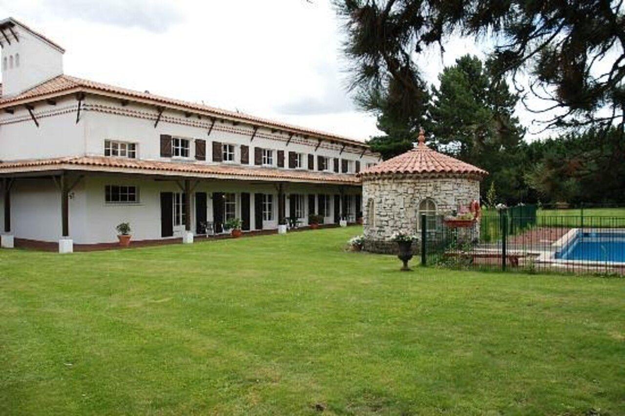 Logis Hotel & Restaurant - Lensotel Exteriör bild