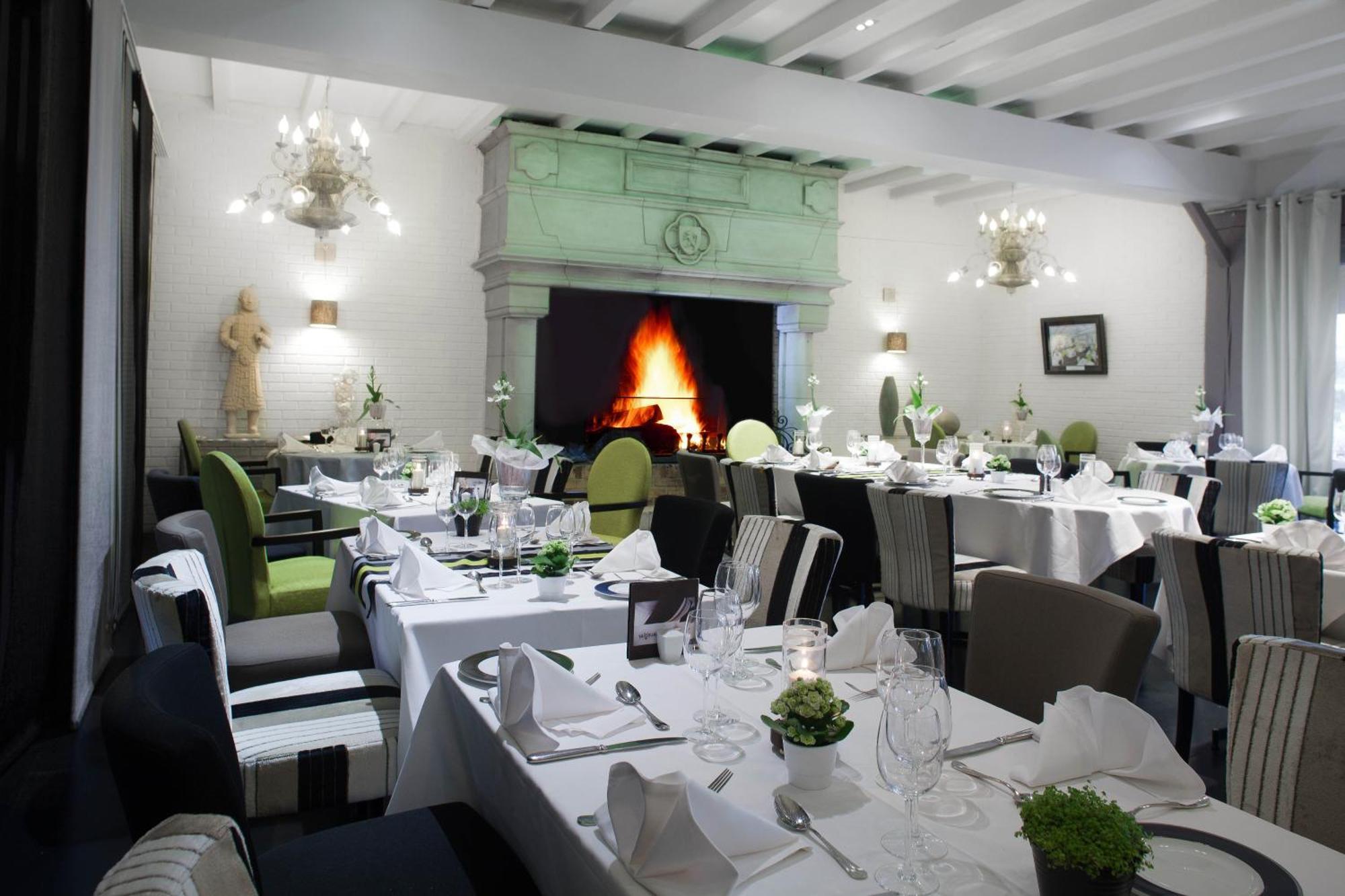 Logis Hotel & Restaurant - Lensotel Exteriör bild